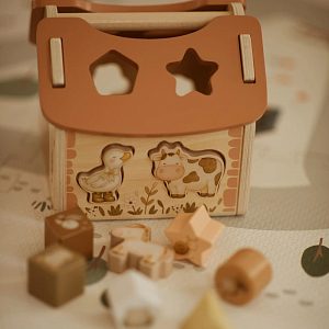 Сортер деревянный Mrs. Ertha "Animal Farm", бежевый